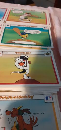 MLB Collectors Looney Tunes Trading Cards