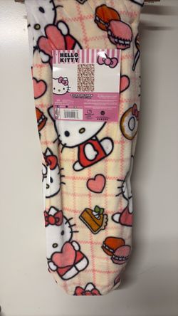 Hello Kitty Pumpkin Spice/ Macarron Blanket