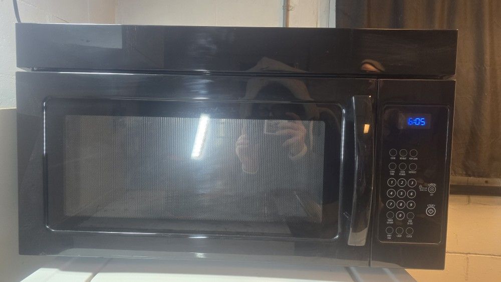 Microwave/Range Hood Combo