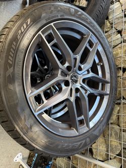 Wheels and tires still new 5x114.3