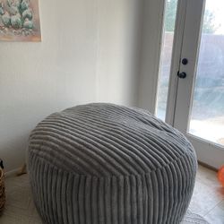 Lounge and Co XL Bean Bag 