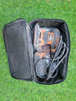 Ridgid Sander with Air Guard Technology