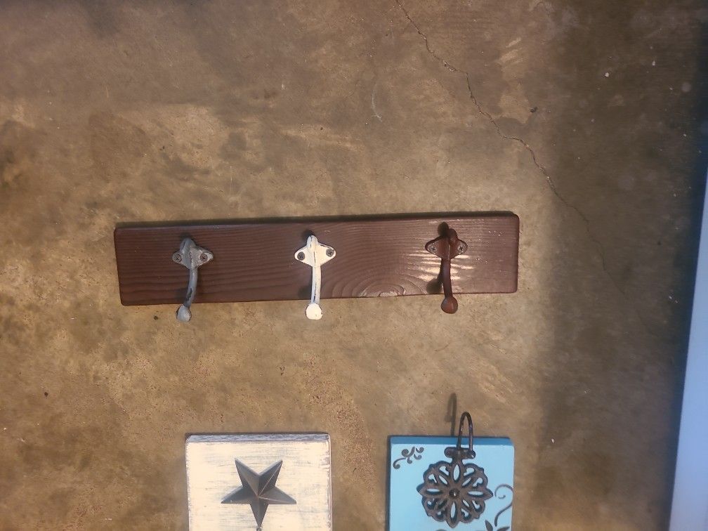 Hand Made Shelve