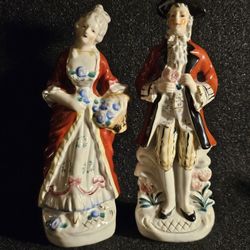 Vintage 1950s Japanese Porcelain 18th Century Aristocrat Couple Hand Painted!