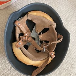 Vintage East German military combat helmet Cold War communist era Man Cave Decor 