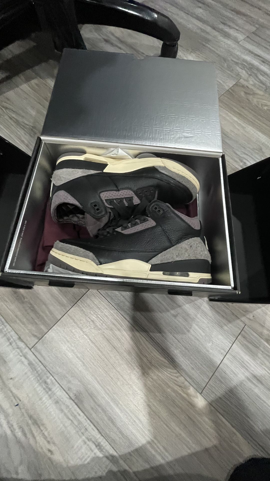 Jordan 3s “maniere x Wmns Jordan 3 Retro”