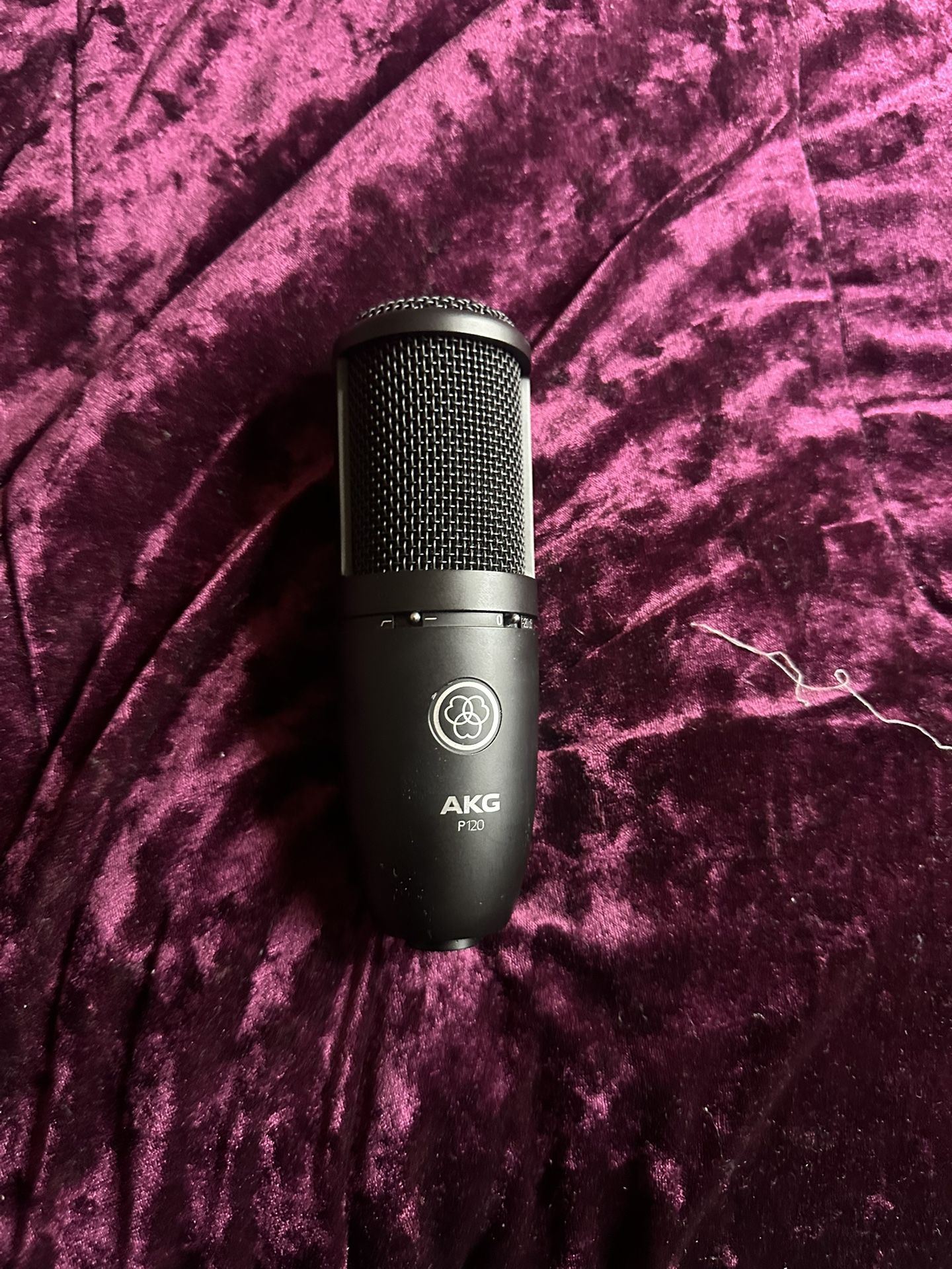 Condenser Mic Akg
