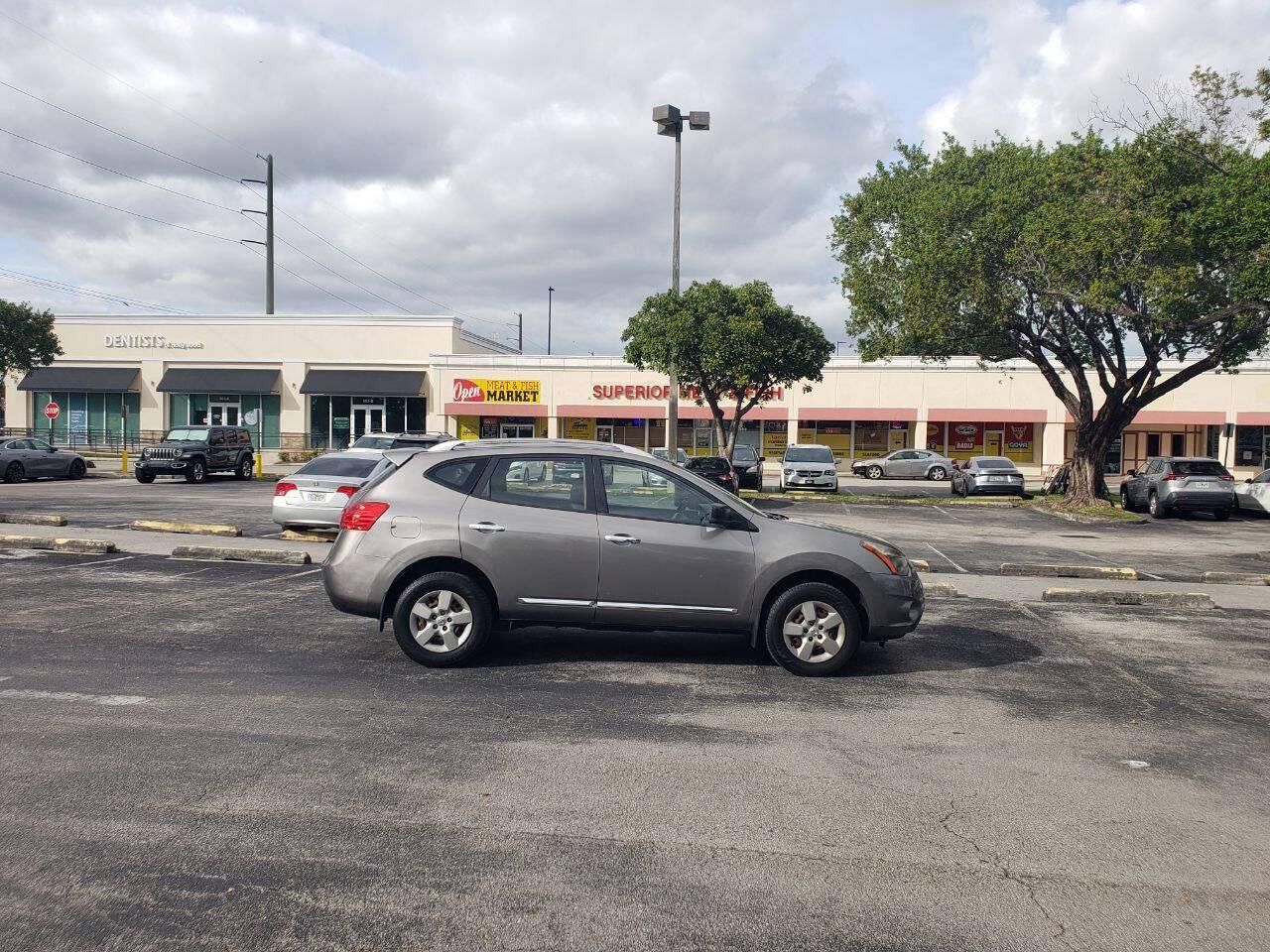 2014 Nissan Rogue Select