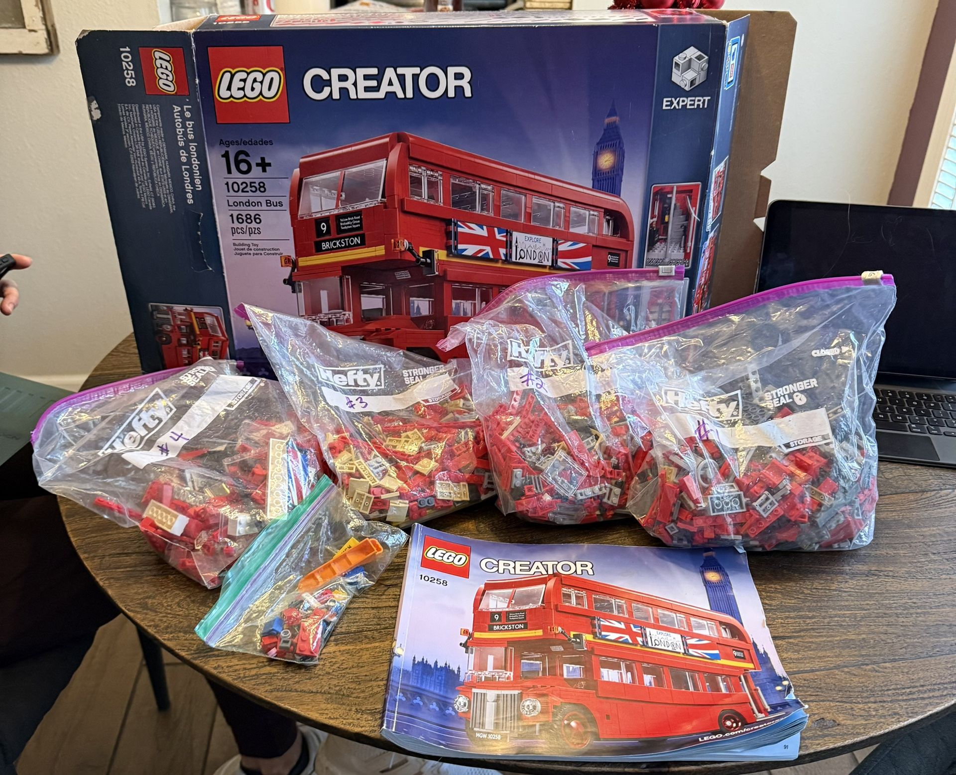 LEGO Creator Expert: London Bus (10258) - COMPLETE Retired Set
