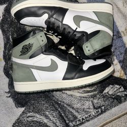 Jordan 1 Retro High Clay Green Size 10