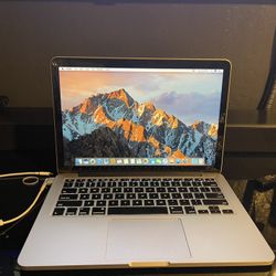 MacBook Pro 13” i7 With 16Gb Ram 