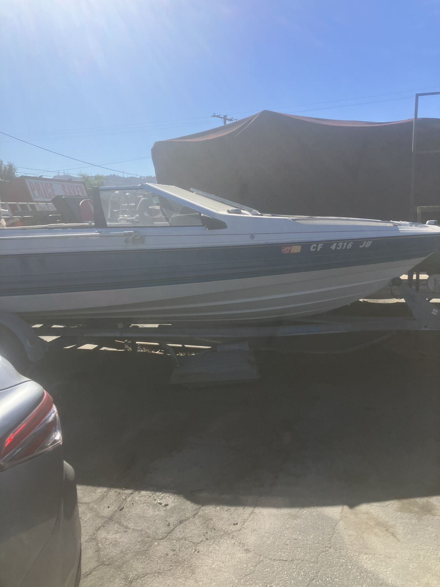 Bayliner Capri With Trailer 
