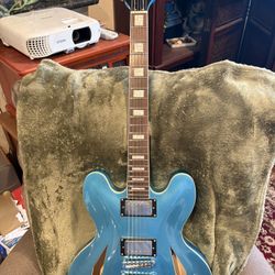 Guitar Dave Grohl Firefly FF338 Electric Semi Hollow Body Guitar New Condition