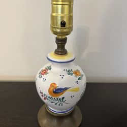 Mid Century Hand painted Ceramic Floral Bird Table Lamp