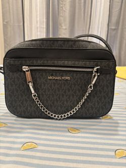 Mocha Kors