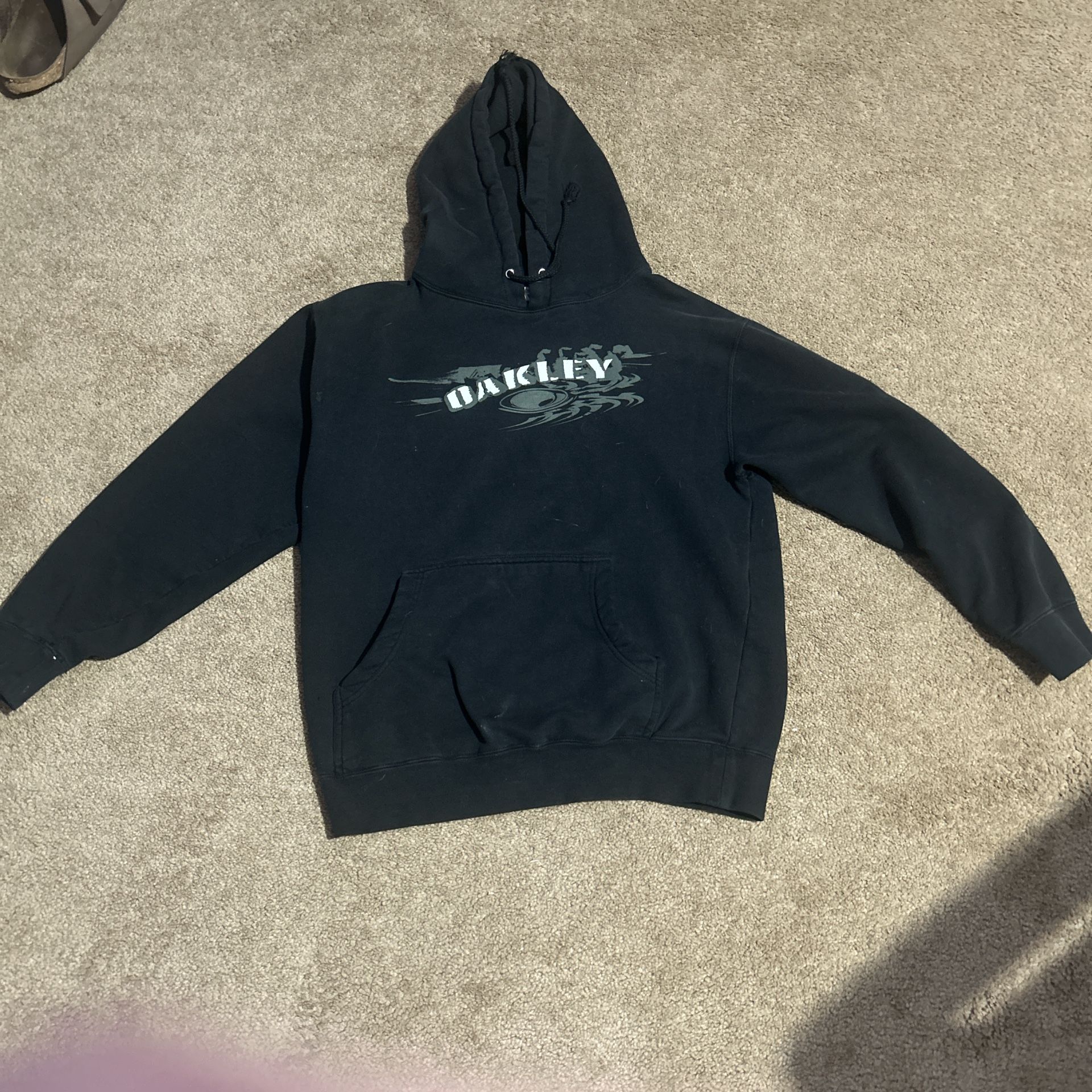 Men’s Oakley Black Hoodie Size Small