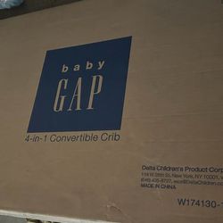 Baby Gap Convertible Crib