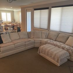 MUST SELL QUICK Cream La-z-boy Sectional With Storage Ottoman 