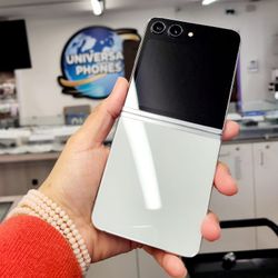 Samsung Galaxy Z Flip 5 5G  Unlocked, FREE Smartwach/ Headphones. Pay $1 Today Rest in payments. NO CREDIT NEEDED FINANCING