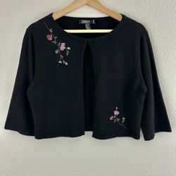Vintage 90s Black Cashmere Wool Silk Beaded Floral Quarter Sleeve Cropped Shrug