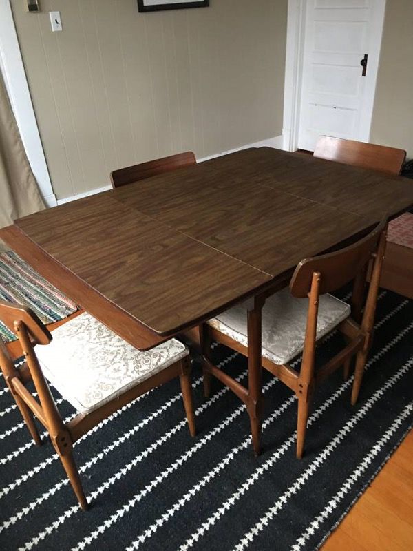 Craddock dependable furniture midcentury dropleaf table - $400