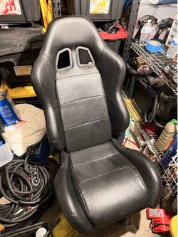 Recliner bucket seat