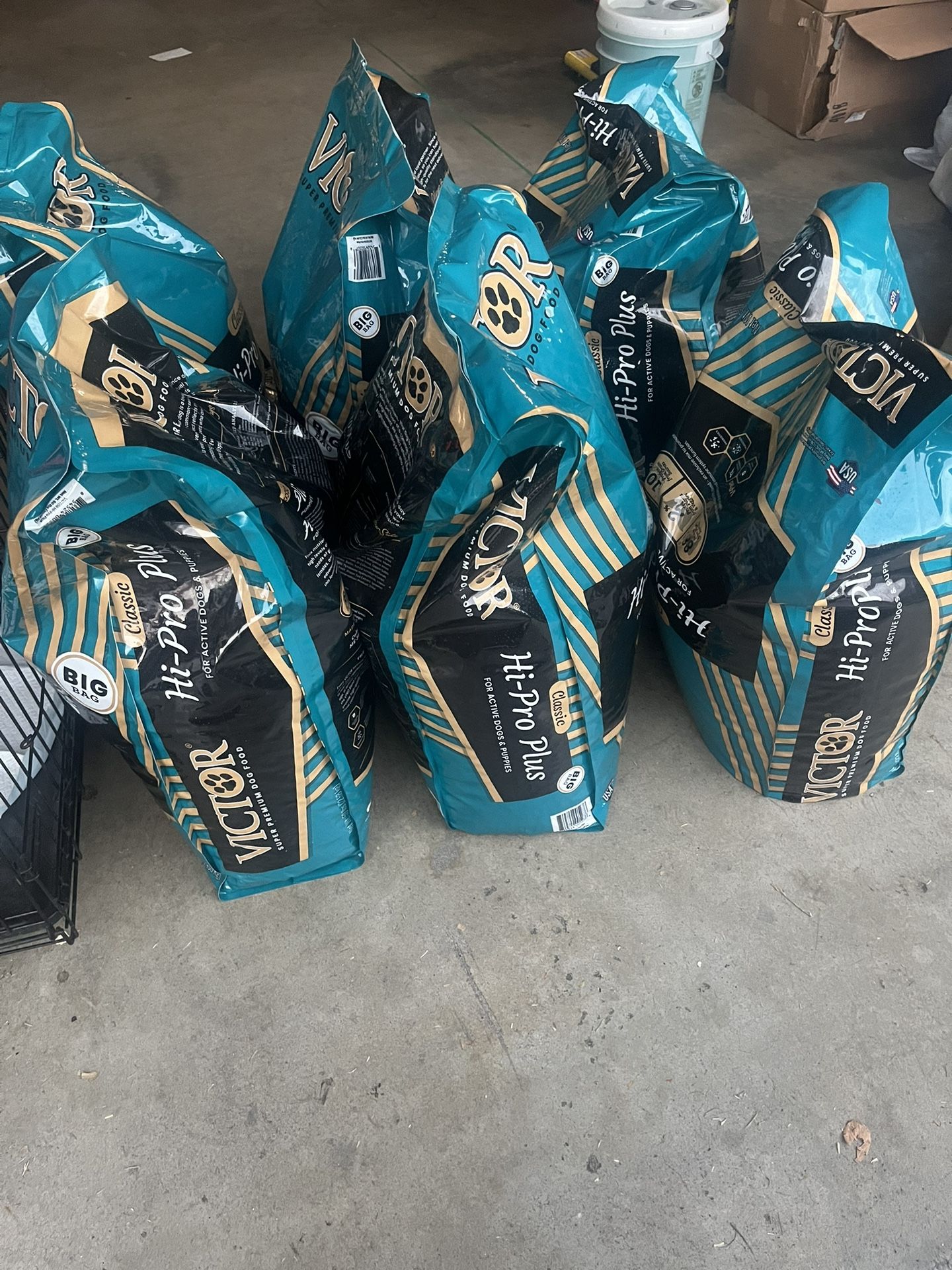 Victor Dog Food