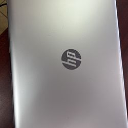 Hp laptop 1 TB 12 GB model 17-BY3XXX