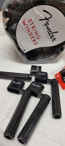 Fender String Winders Lot