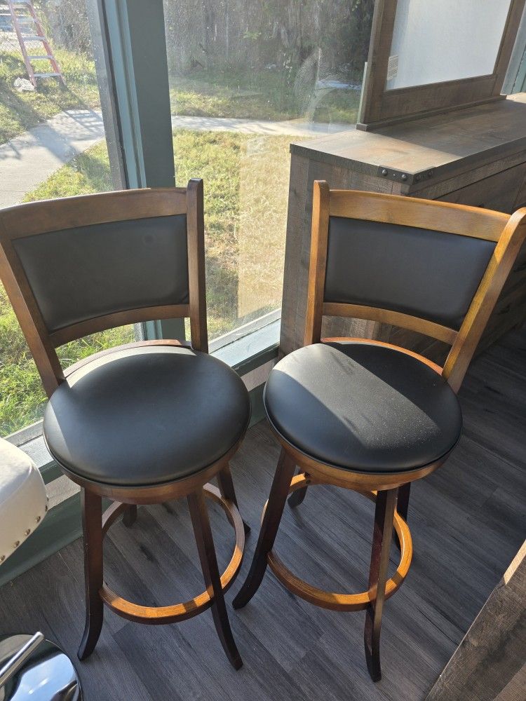 2 Bar Stools Wood Leather On Sale
