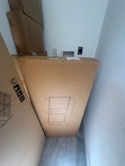 Cat litter box