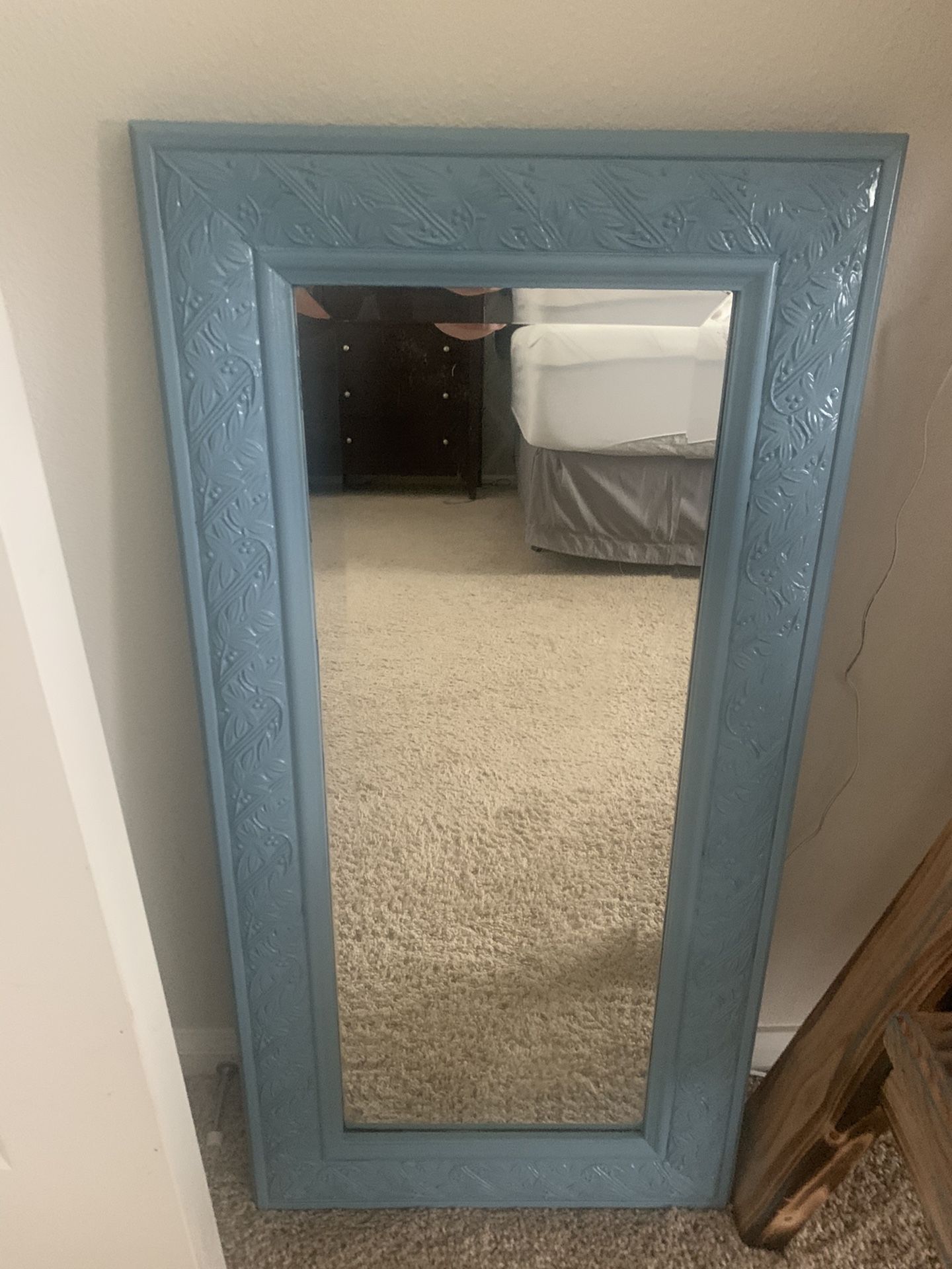 Decorative mirror