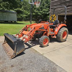 Tractor Kioti