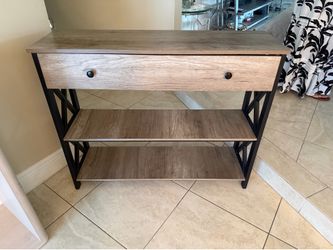 Receiving table