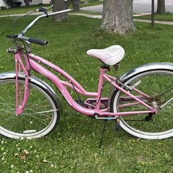 Schwinn Roxie 26” Cruiser Bike 