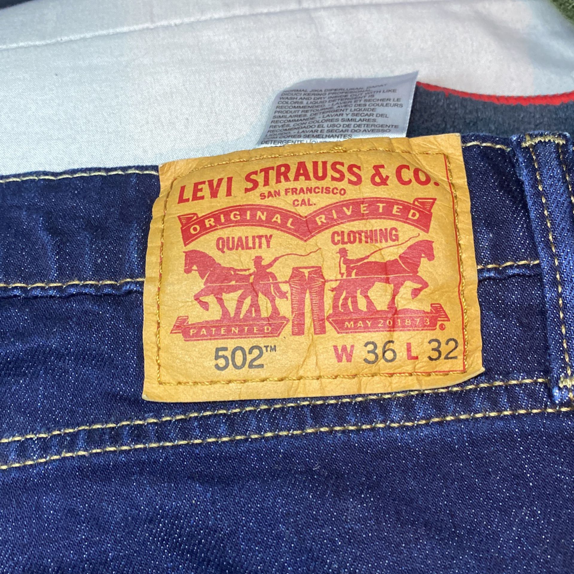 502 Levi’s Pants