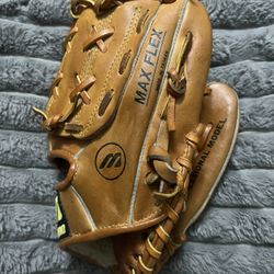 Mizuno Pete Rose Record Breaker Baseball Glove 