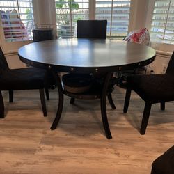 Dinning Table And Four Chairs 