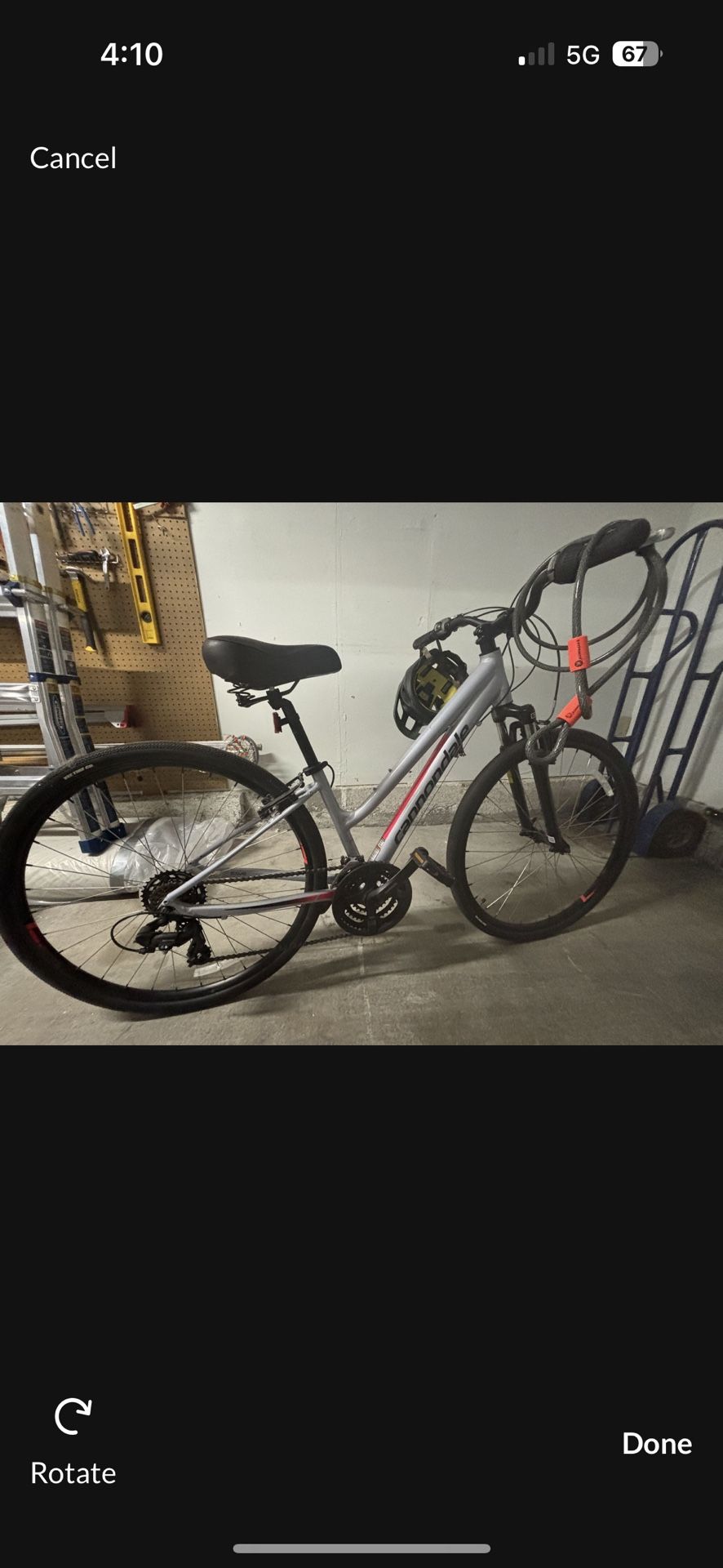 Like New Cannondale Bike W/ Helmet And Lock