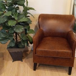 Faux Leather Chair With Grommets 