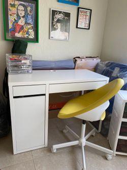 Escritorio con silla