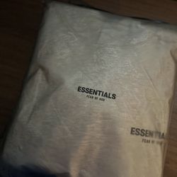 Essential Hoodie 