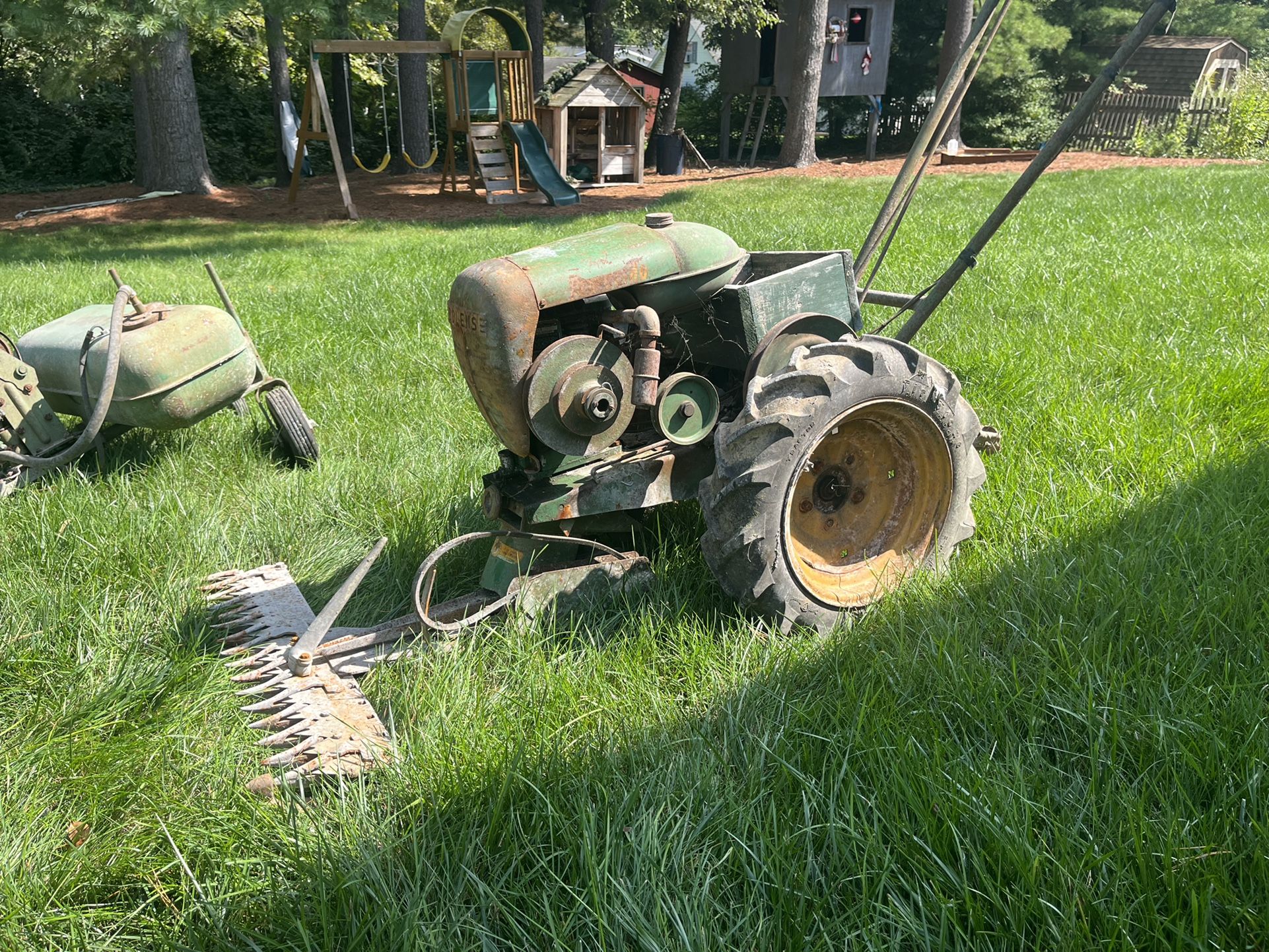 Bolens power-Ho Tractor