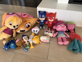 Tons of Plushies/stuffed Animals