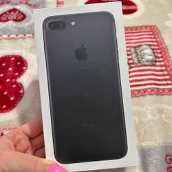 iPhone 7 Plus Unlocked / desbloqueado 😎