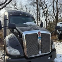 2017 KW T680