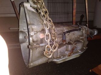 Fresh ford 4 speed auto c5 transmission and 302 intake