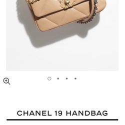 Chanel 19 Handbag