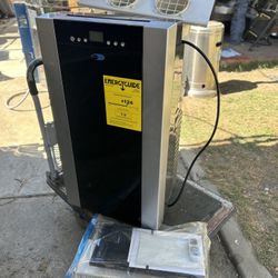 Good condition I use only last summer can with the control, remote and everything