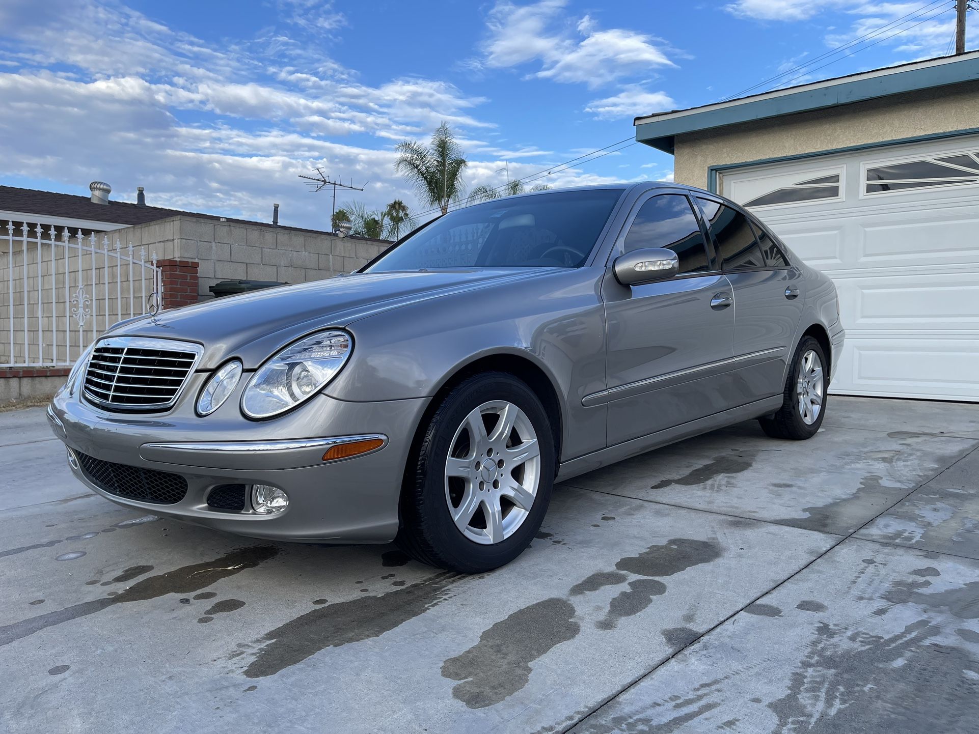 2005 Mercedes-Benz E-Class